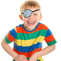 Barn med øjenklap med elastik