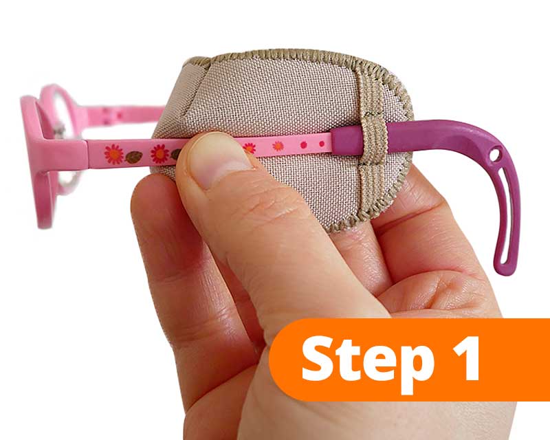 Guide Eye patch for babies with nose pad - Step 1 Left